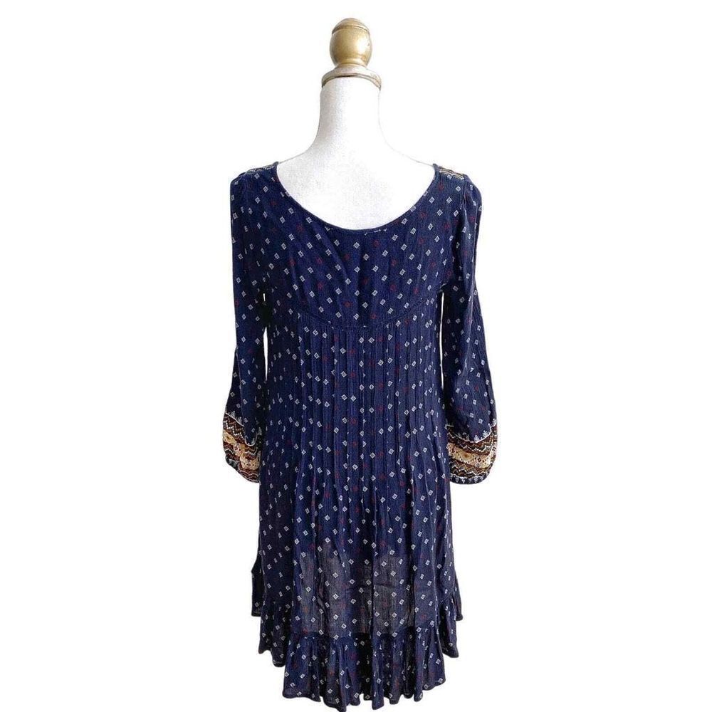 ✨American Eagle Pintucked Boho Swing Dress✨ - Picture 4 of 9